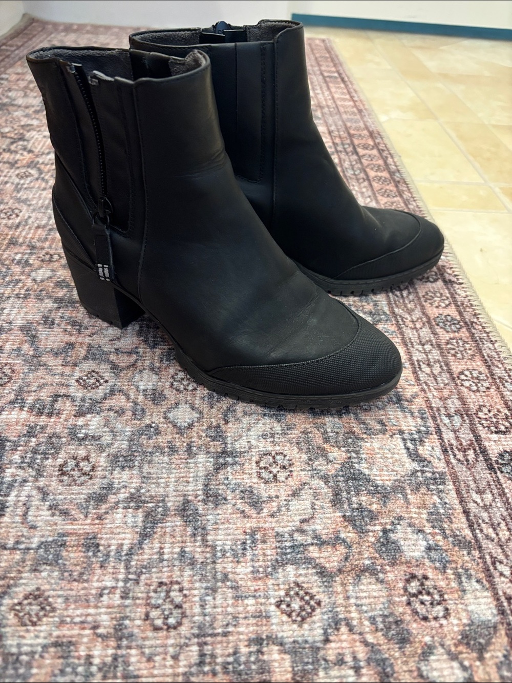 Dr. Scholl’s Women’s Black Ankle Boots